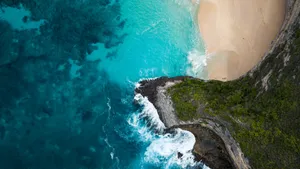 佩尼达岛精灵坠崖风景图片_9