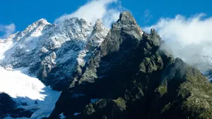 雄伟壮观的雪山图片_6