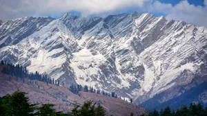 雄伟壮观的雪山图片_10