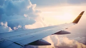 飞机上拍摄高空云层图片_2
