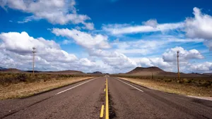 高清荒原公路图片壁纸_3
