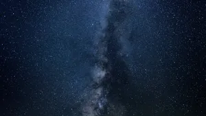 仰望星空图片壁纸_16