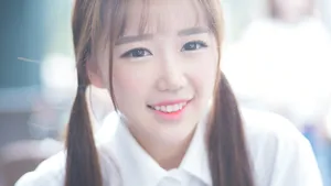 00后美女图片_8