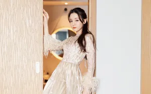 迪丽热巴气质写真壁纸_7