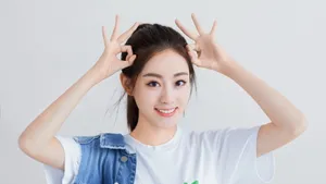祝绪丹甜美图片_2