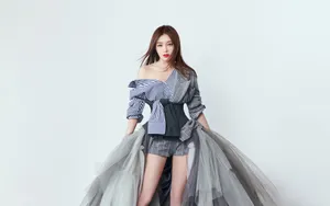 秦岚美艳性感壁纸图片_2