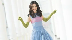 谢娜桌面壁纸_7