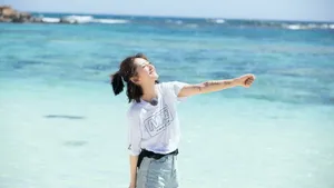 谢娜海边度假图片_7