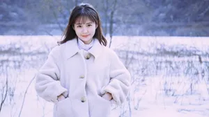 美女郑合惠子户外图片_4