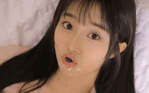 粉色美少女性感图片_2