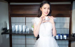 李沁桌面壁纸_3