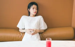 孙怡桌面壁纸_2