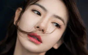 女明星戚薇桌面壁纸_2