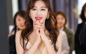 秦岚甜美写真壁纸_9
