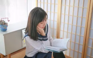 水手服学生美女图片壁纸_3