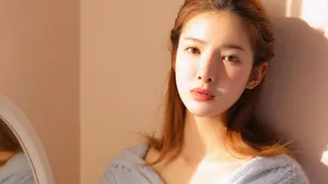长发妩媚妖娆女人图片_4