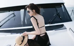 古力娜扎性感泳装图片_7