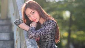 长发美女图片壁纸_9