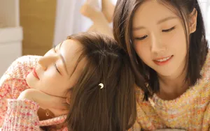 姐妹花美女图片壁纸_7