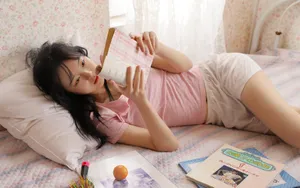 粉嫩美少女私房照图片