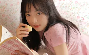 粉嫩美少女私房照图片_3
