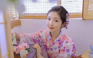日本和服花姑娘美女图片_9