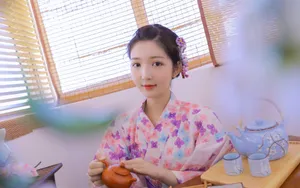 日本和服花姑娘美女图片_12