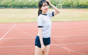 校园美女图片壁纸