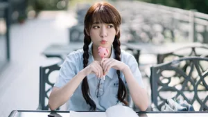 清新养眼治愈系少女图片壁纸_9