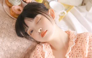 甜美粉嘟嘟的小美女图片_5