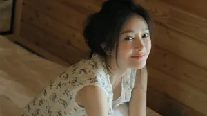 秦岚清凉图片壁纸_4