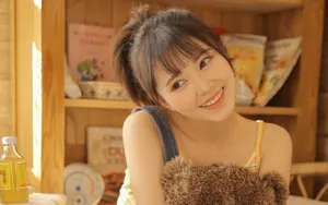 清凉性感背带裤美女图片_3