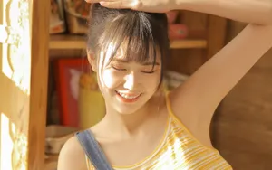 清凉性感背带裤美女图片_6