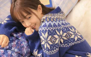 毛衣美女头像图片壁纸_4