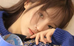 毛衣美女头像图片壁纸_5