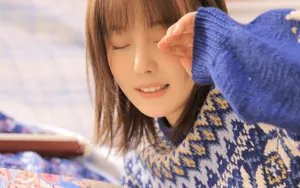 毛衣美女头像图片壁纸_9