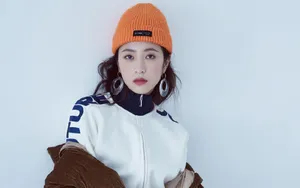 周雨彤个性潮流图片_10