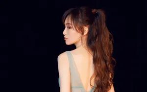 唐嫣薄纱裙透视性感写真图片_8
