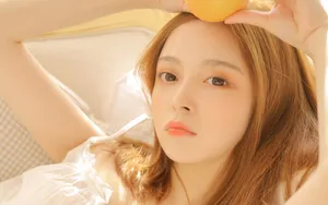 温柔白嫩小美女图片壁纸_6