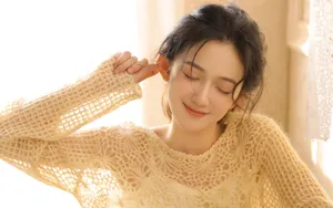 性感镂空装美女图片_5