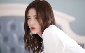 美女鞠婧祎图片