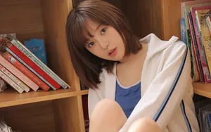 体育运行服美女写真图片_3