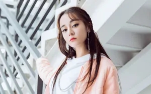迪丽热巴甜美风格图片_5