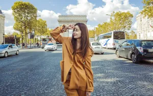 美女颖儿街拍图片_3