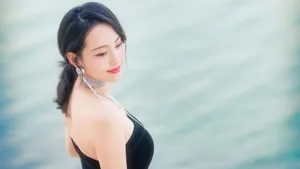 性感女明星张嘉倪图片_2