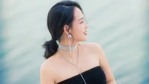 性感女明星张嘉倪图片_6