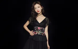 吴谨言性感蕾丝裙写真图片壁纸_4