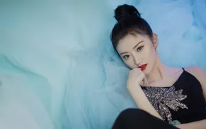 美女景甜吊带裙写真图片壁纸_2