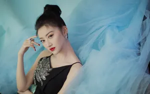 美女景甜吊带裙写真图片壁纸_3