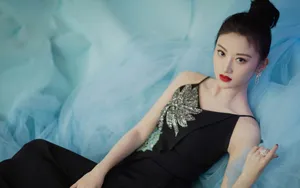 美女景甜吊带裙写真图片壁纸_7